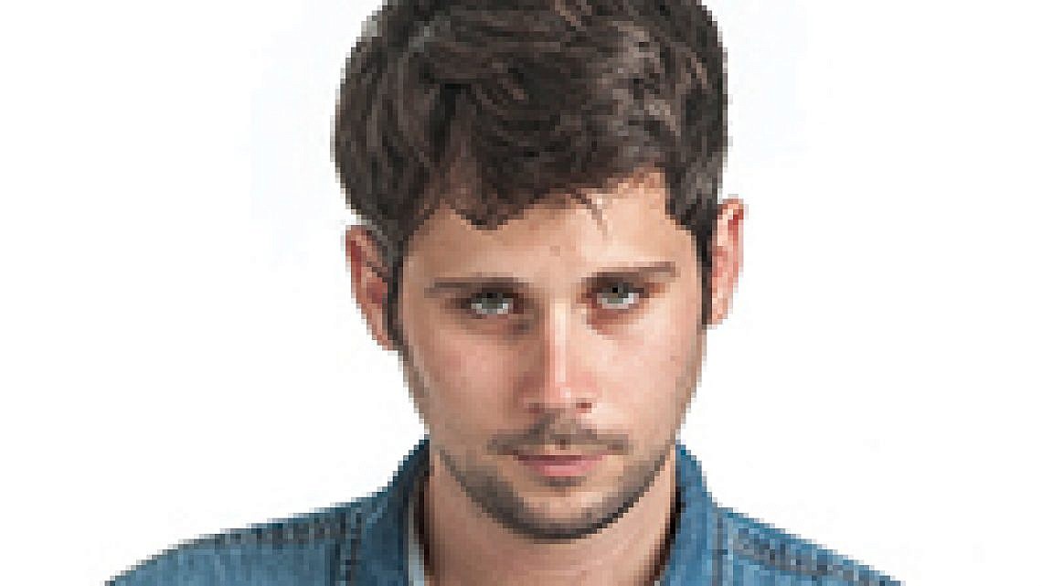 צביקה פורס (לורבר). איליה מלניקוב