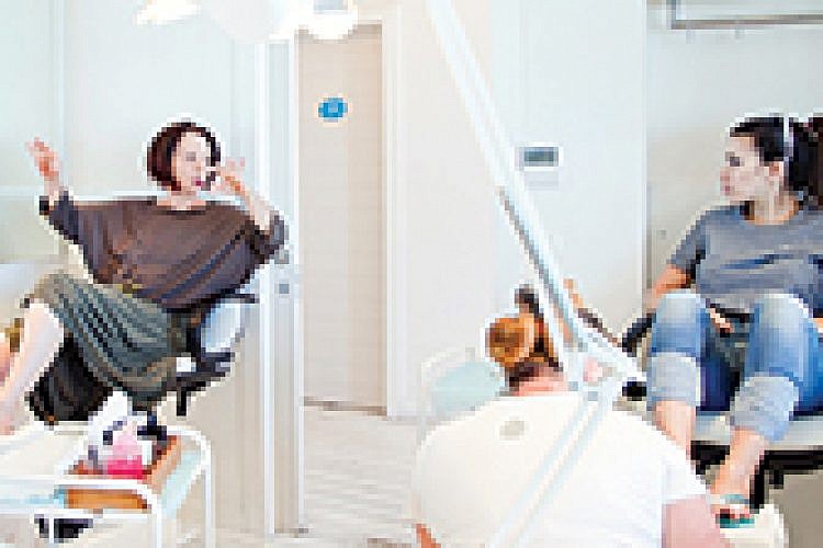 נמרחות. עדנה מזי"א ורתם איזק