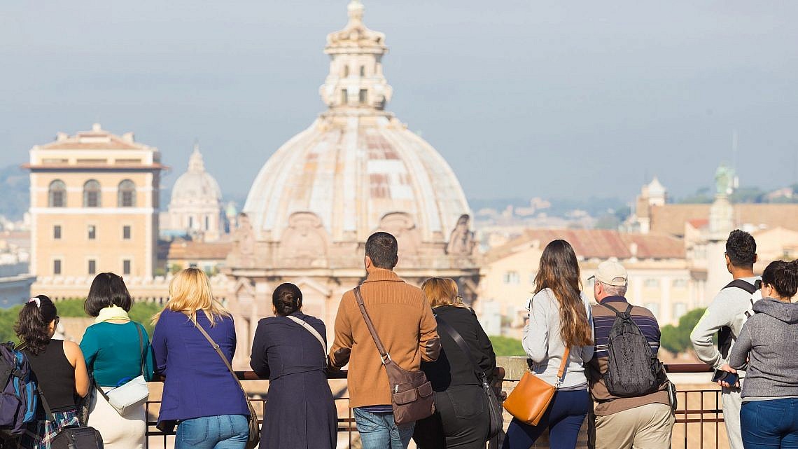 תיירים ברומא. (צילום: shutterstock)