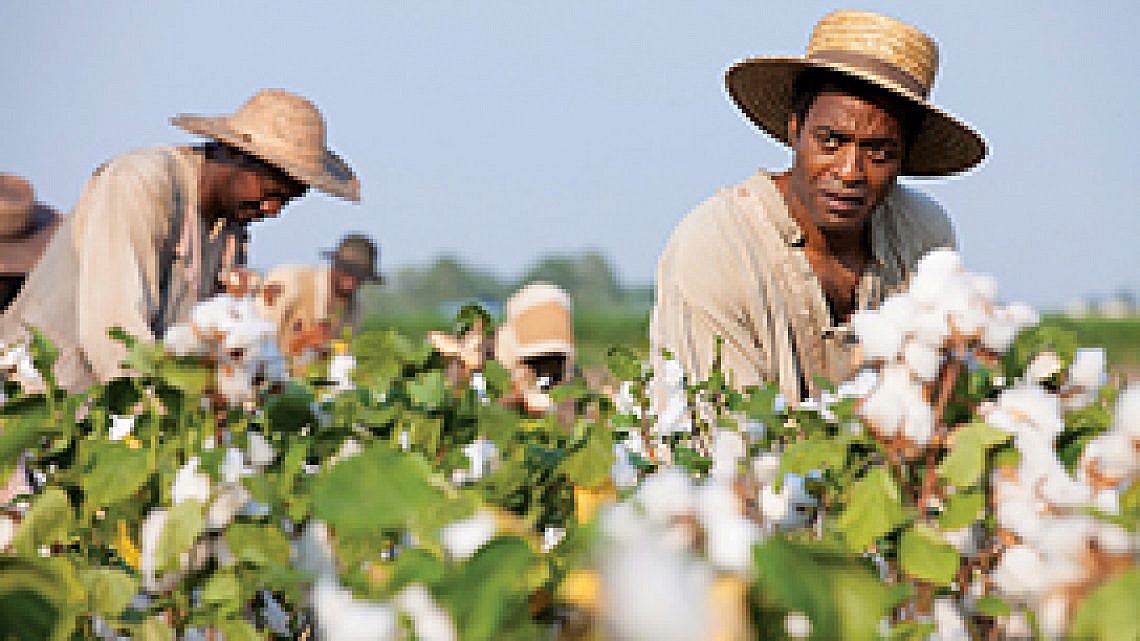 צ'יווטל אגיופור ב"12 שנים של עבדות"