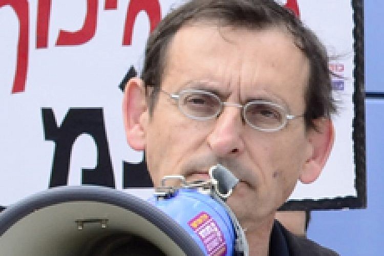 דב חנין בהפגנה במכללה האקדמית תל אביב יפו. צילום:  אוריאל גור דוד