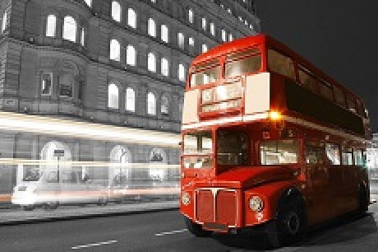 אוטובוס לונדוני. צילום: shutterstock