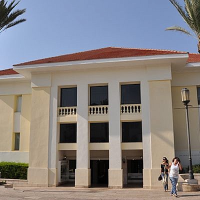 מרכז סוזן דלל (צילום: עמוס גיל) מרכז סוזן דלל (צילום: עמוס גיל)