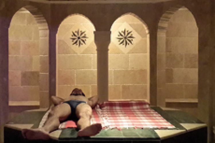 Bathtime-Hamam-LGBTQ_t