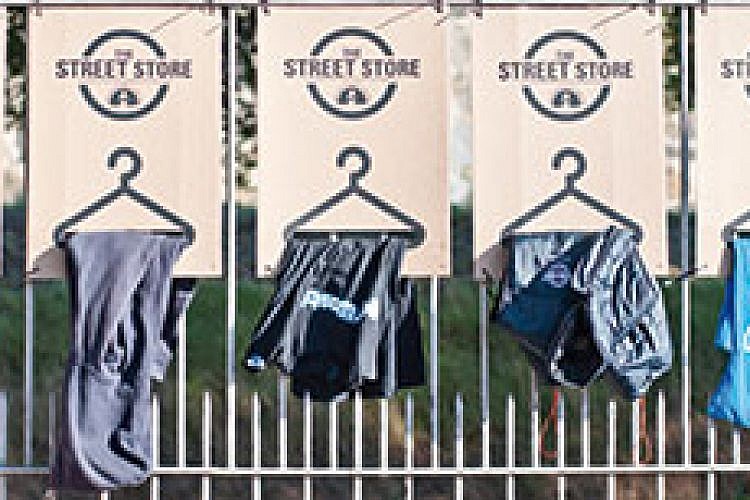 The-street-store-ii-300114-10062T