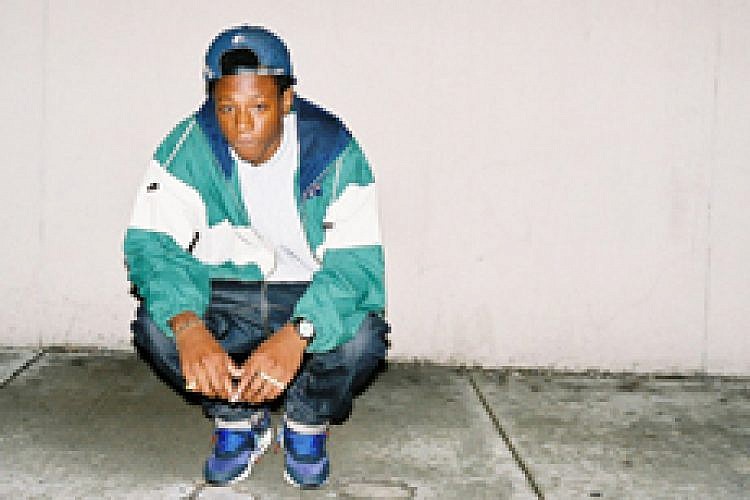 וכך עושה צפרדע. ג'ואי באדאס.