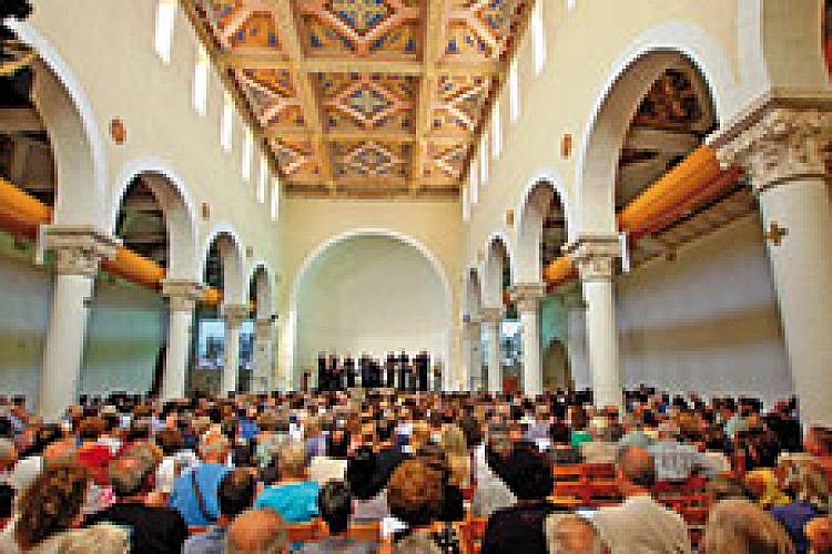 קונצרט-בכנסיית-יערים-תמונה-cultural-season--festival-abu-gosh-(צילום-דני-ארד)-Dani-Arad-T