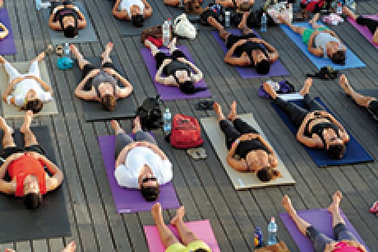 yoga-june-mp_055-t