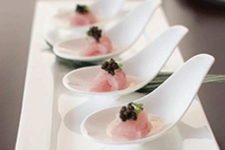 Dinings-Norman-Hotel-3_t