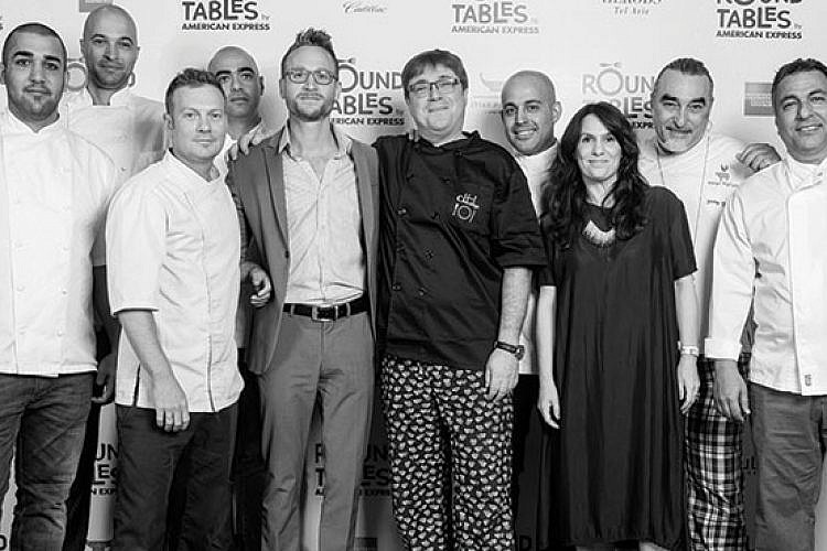 בקייר והשפים המשתתפים. צילום: איליה מלניקוב