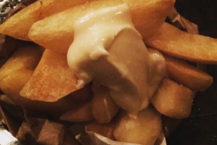 צ'יפס בסלון רומנו