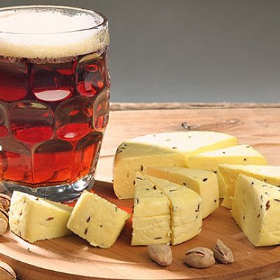 בירה וגבינות (צילום: shutterstock)