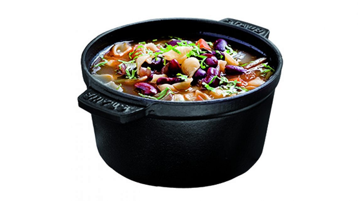 מלא בכל טוב. צילום: בועז לביא מלא בכל טוב. צילום: בועז לביא