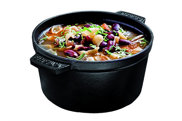 מלא בכל טוב. צילום: בועז לביא