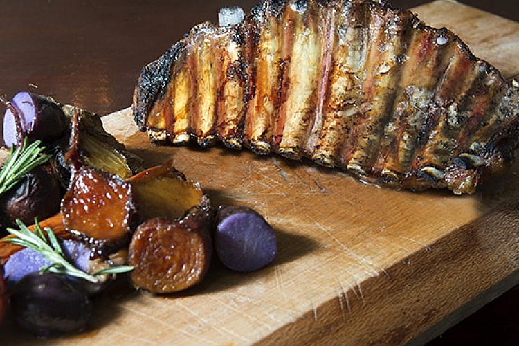 תגידו יפה שלום לספריבס טלה, NG. צילום: בן יוסטר