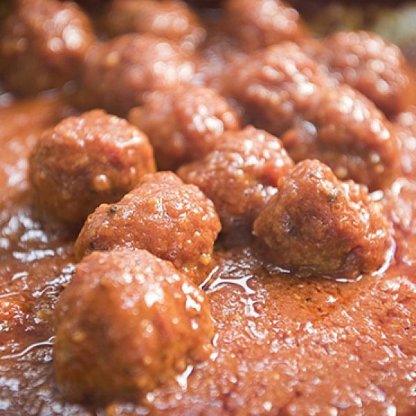 איטליה בצלחת. ארנולדו בשוק הכרמל. צילום: אנטולי מיכאלו