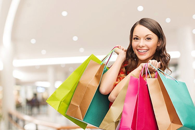 שופינג בקניון (צילום: שאטרסטוק)