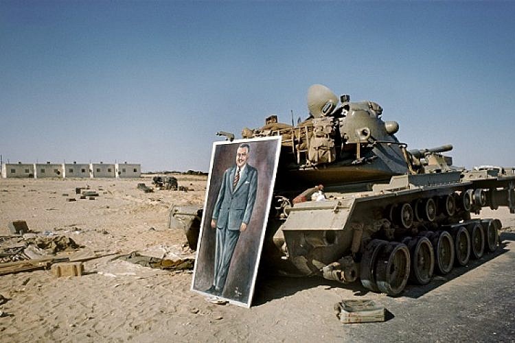Sinai, destroyed Egyptian tank with portrait of Abdul NASSER.