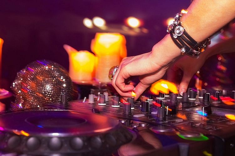 די ג'יי בניו יורק. צילום: שאטרסטוק