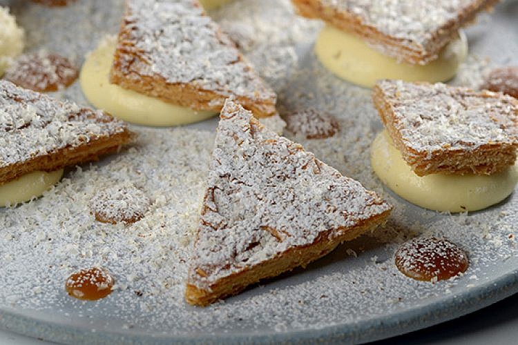 לא עומדים בפיתוי, לחמים. צילום: רן בירן