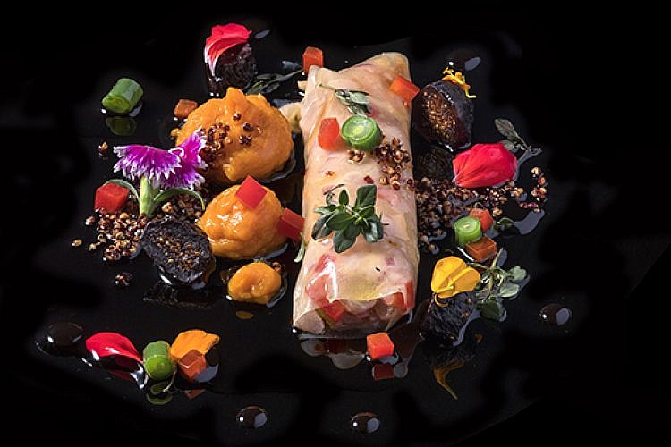 הדיסקו חוזר למסה. צילום: אנטולי מיכאלו