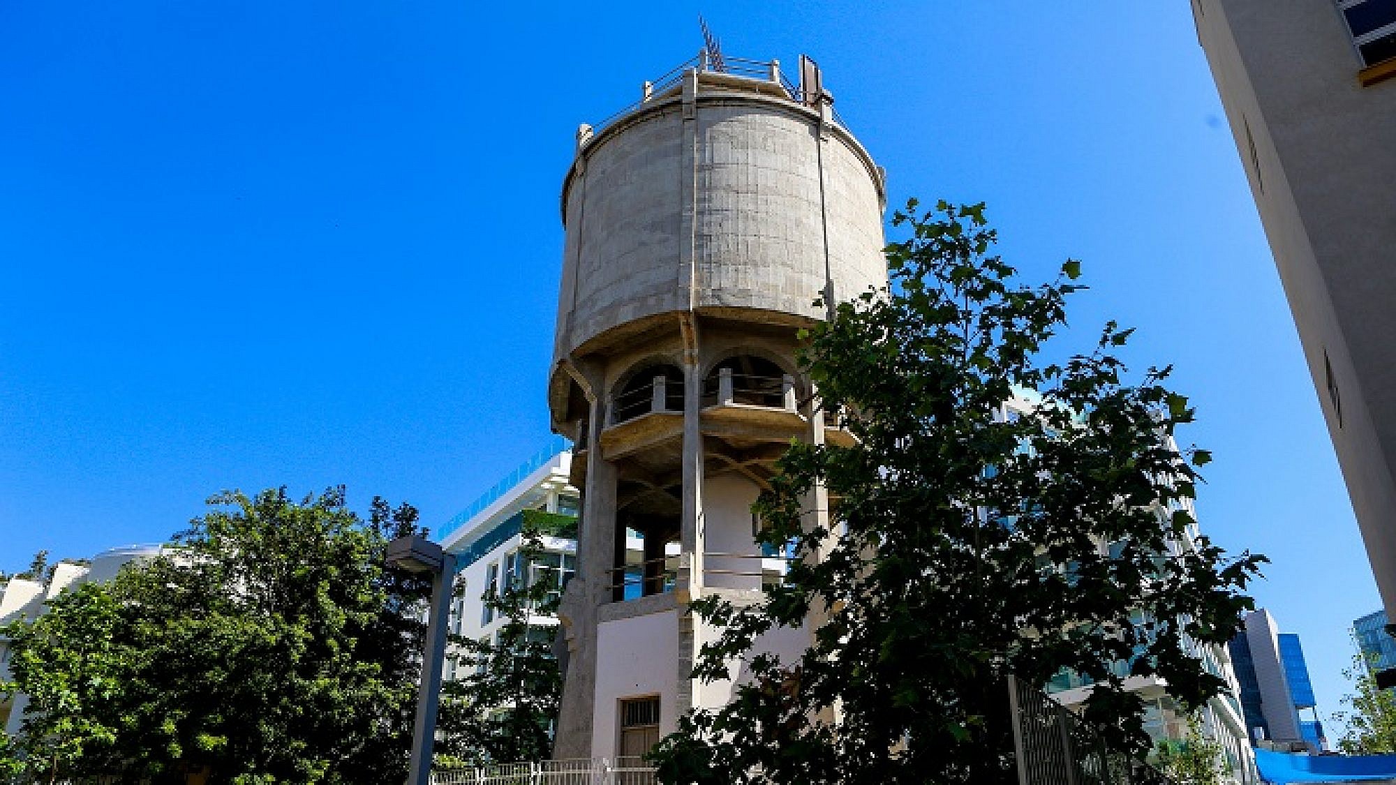 מגדל המים ברחוב מזא"ה (צילום:שלומי יוסף)