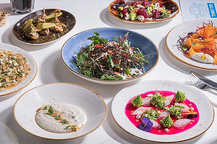 חדר אוכל. צילום: אנטולי מיכאלו