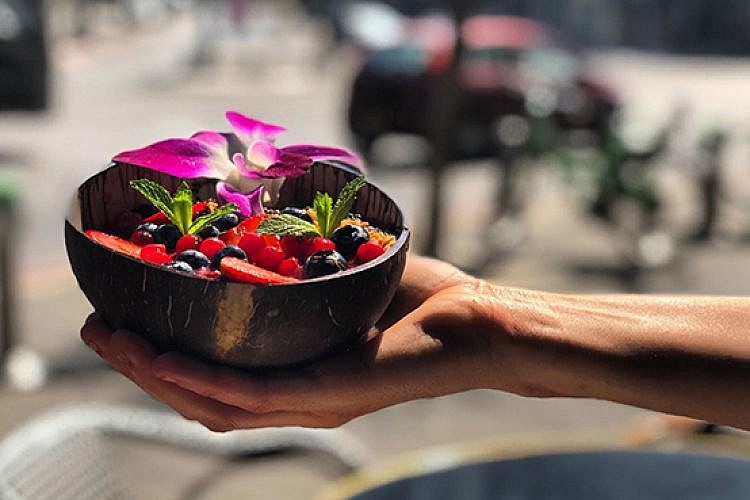 קערת סופרפוד, בול אנד ג'וס