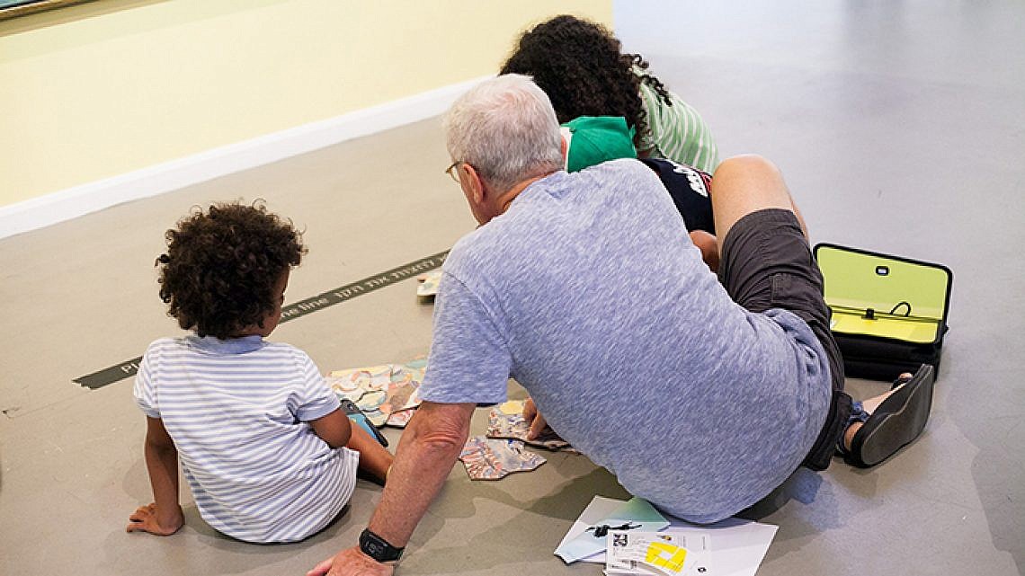 פעילויות לכל המשפחה במוזיאון תל אביב (צילום: יערה אורן) פעילויות לכל המשפחה במוזיאון תל אביב (צילום: יערה אורן)