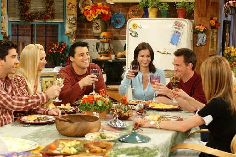 כל החברים לא מאמינים שאנחנו עדיין מתעסקים בזה