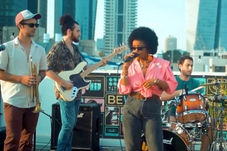 תמרדה בקאבר לחצר האחורית (צילום: ליאור אלון ודייב שחר)