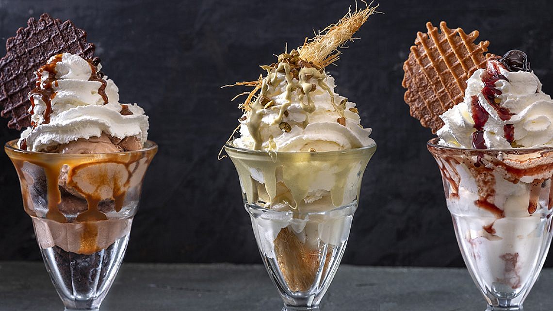 סאנדיי של בוזה. צילום: אנטולי מיכאלו