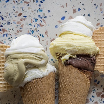 גלידה אוטלו. צילום: אנטולי מיכאלו