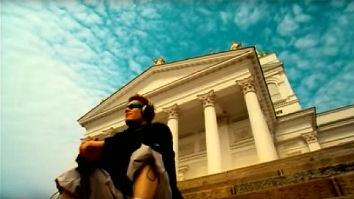 די.ג'יי דארוד בקליפ של "Sandstorm"