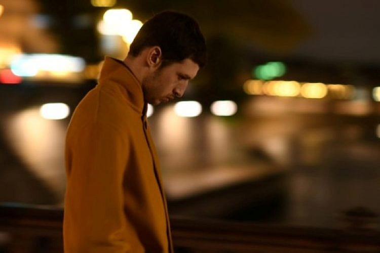 מתוך "מילים נרדפות" (צילום: גיא פרנדיס)