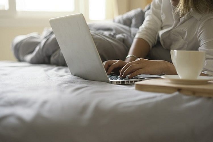 מוקדם מאוד בבוקר. צילום: Shutterstock