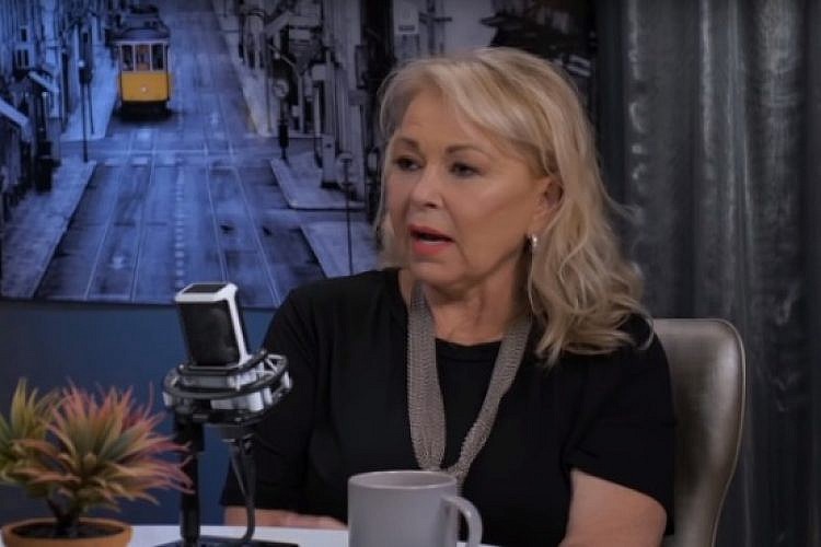 רוזאן בר בריאיון לקאנדס אוונס (מתוך “The Candace Owens Show”)