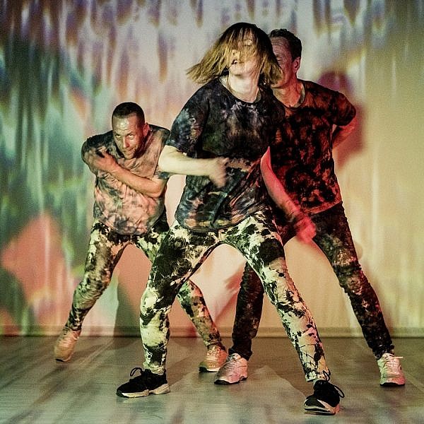 מופע המחול Somaholidays. צילום: Dmitrijus Matvejevas