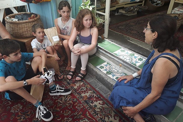 בזאר של פרויקט לועבה חילווה (צילום: מיכל ורשאי־ארלוק)