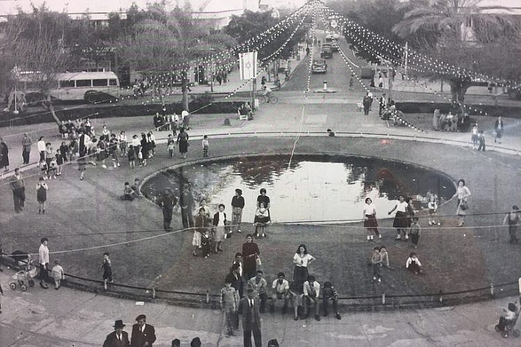 מתוך התערוכה (צילום: אחים סורג)