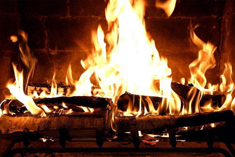 "Fireplace for Your Home" בנטפליקס