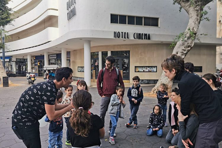 סיור משפחות (צילום: ענת מרומי)