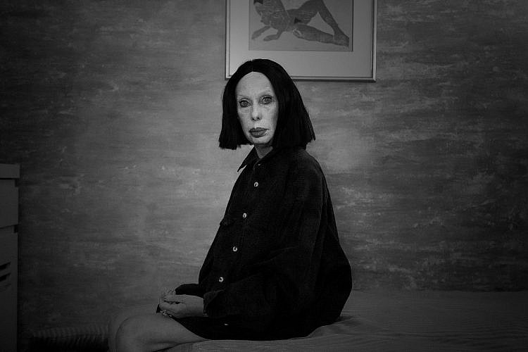 "צועקים לי 'היום לא פורים', אבל אני לא מגיבה". רותי גלזר (צילום: נתן כספי)