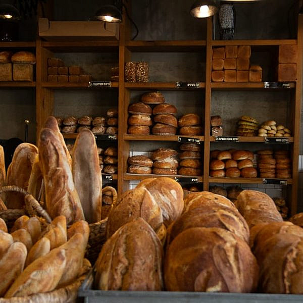 לחם ושות׳. צילום: אנטולי מיכאלו