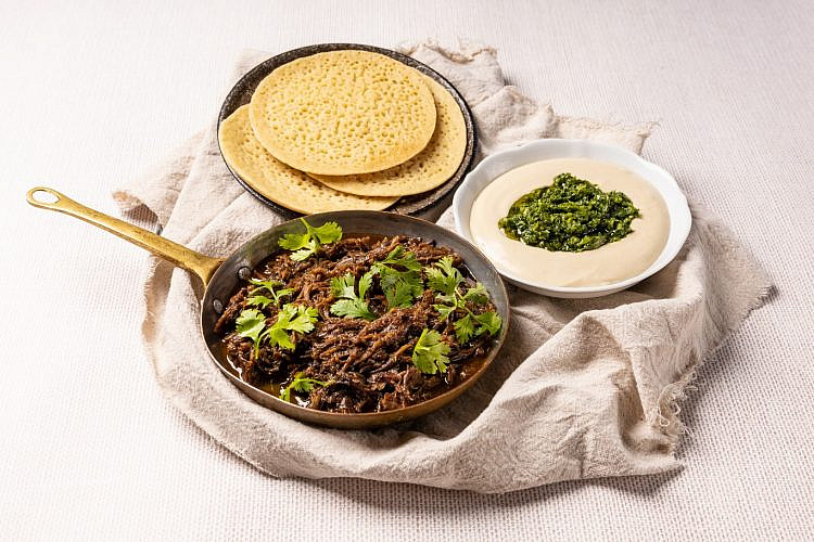 קטאייף בשר טלה בפופ אפ של יוסי שטרית (צילום: ליאל זנד, וולט ישראל)