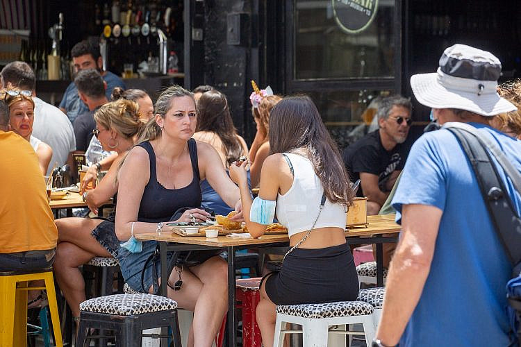 מצאנו את הפושעים: הציבור שהפסיק לציית והמסעדות שבגללן הפסיק (צילום: שאטרסטוק)