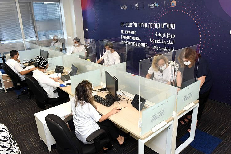 הנה, ביבי, זה לא נראה מאוד מסובך. מערך השליטה החדש של עיריית תל אביב-יפו (צילום: כפיר סיוון)