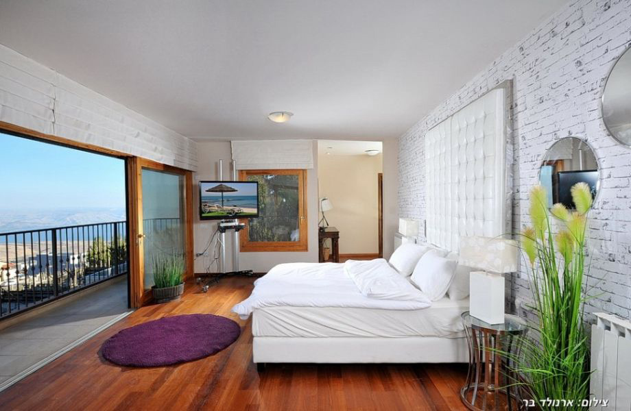 התמונה באדיבות ארנולד בר