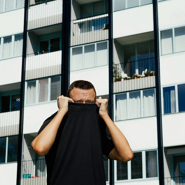 יותם אבני. כבר לא מתחבא. צילום: שי לוין