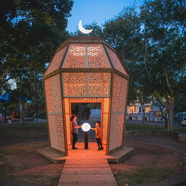 פאנוס רמדאן ברחוב יפת (צילום: אילן ספירא)